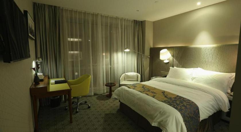 Shanghai Bund South China Harbour View Hotel Bagian luar foto